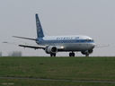 B737