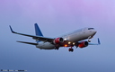 B737