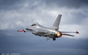 F16