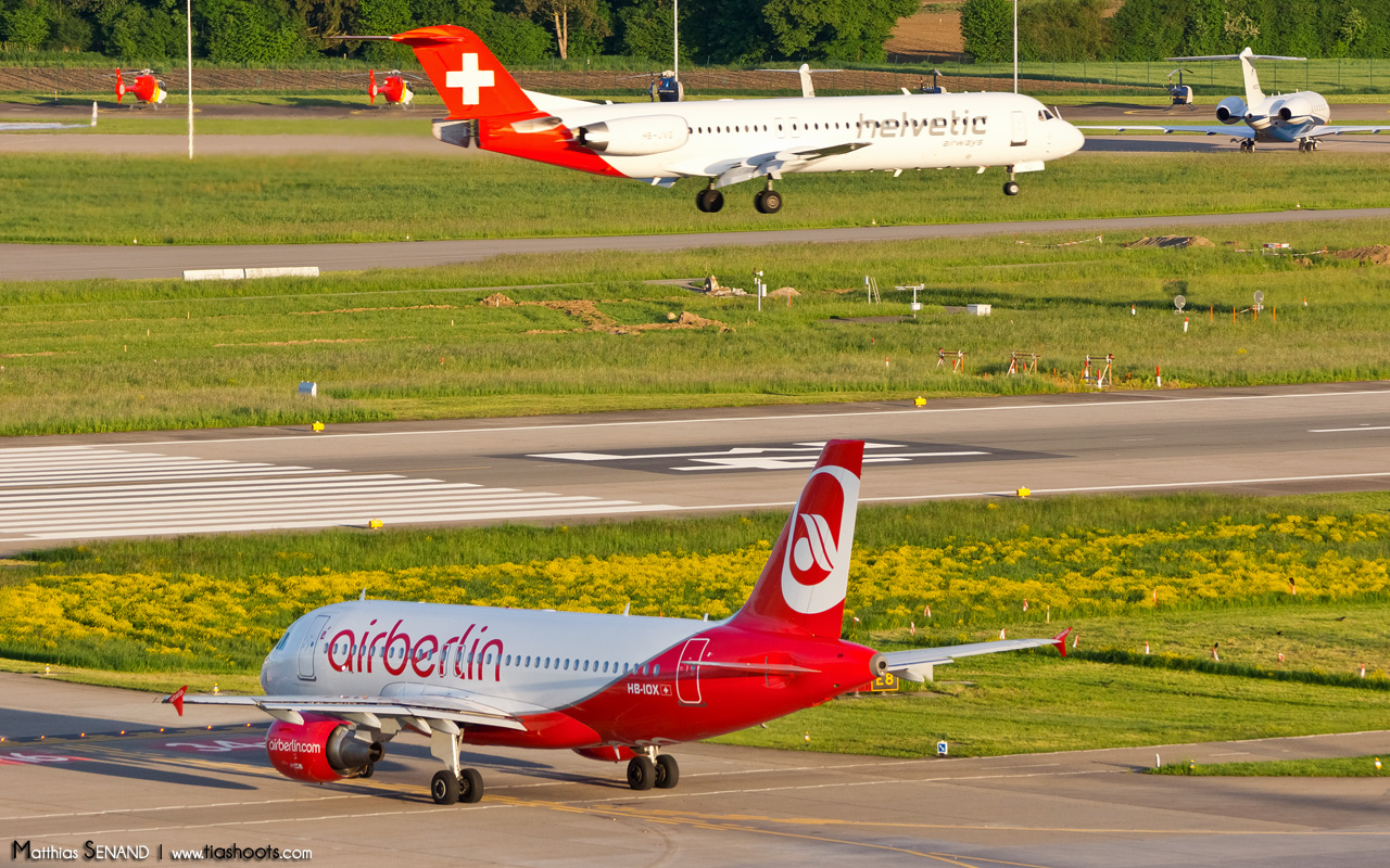 A320 - Fokker 100